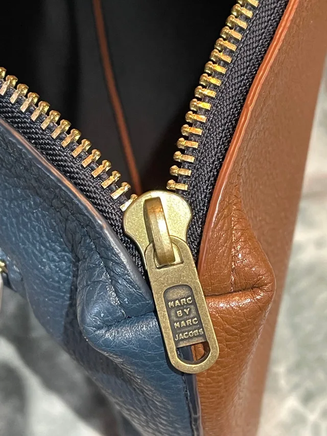 Marc by Marc Jacobs Portfolio image indicator(4)