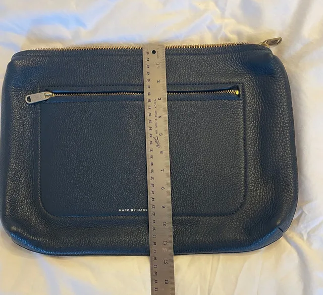 Marc by Marc Jacobs Portfolio image indicator(9)