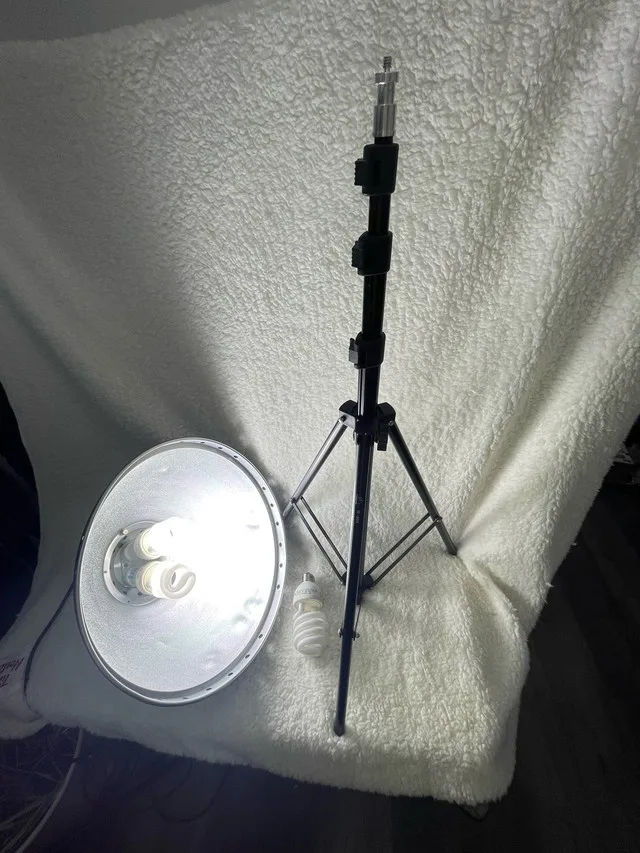 Studio Lighting with tripod image indicator(3)