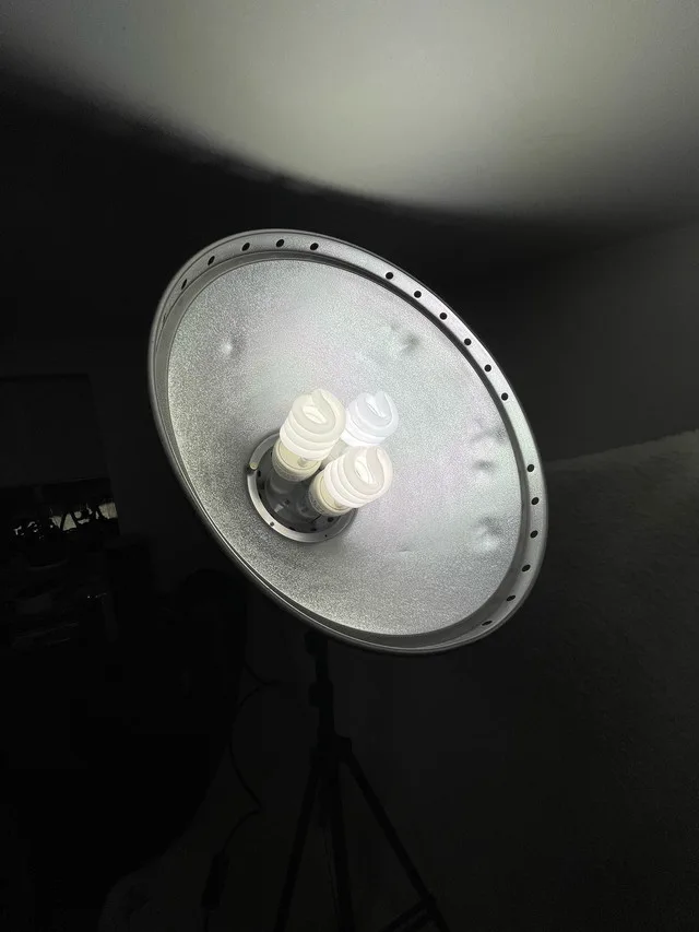 Studio Lighting with tripod image indicator(5)