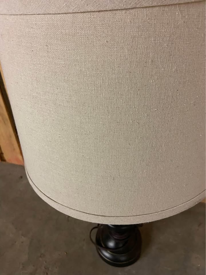 Lamp with shade - photo 2