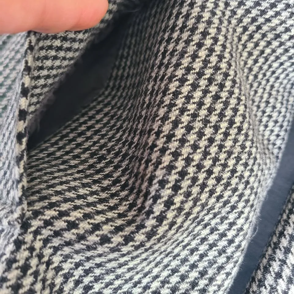 Robert Louis Houndstooth Wool Blend Peacoat - Size L image indicator(7)