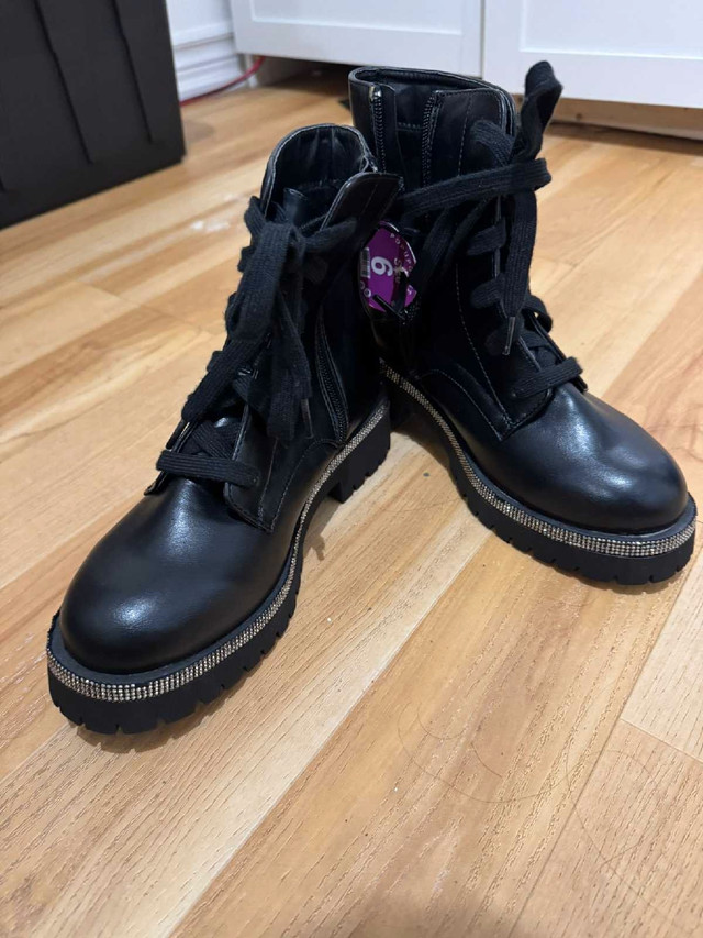 Black Boots - photo 3