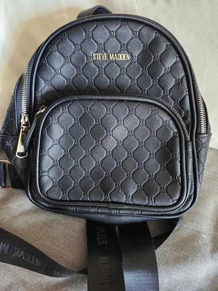 Steve Madden backpack with gold accents image indicator(6)
