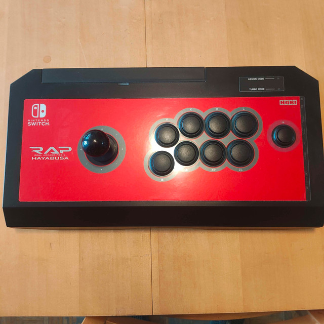 🎮 HORI Real Arcade Pro V HAYABUSA – PC & Nintendo Switch 1 & 2