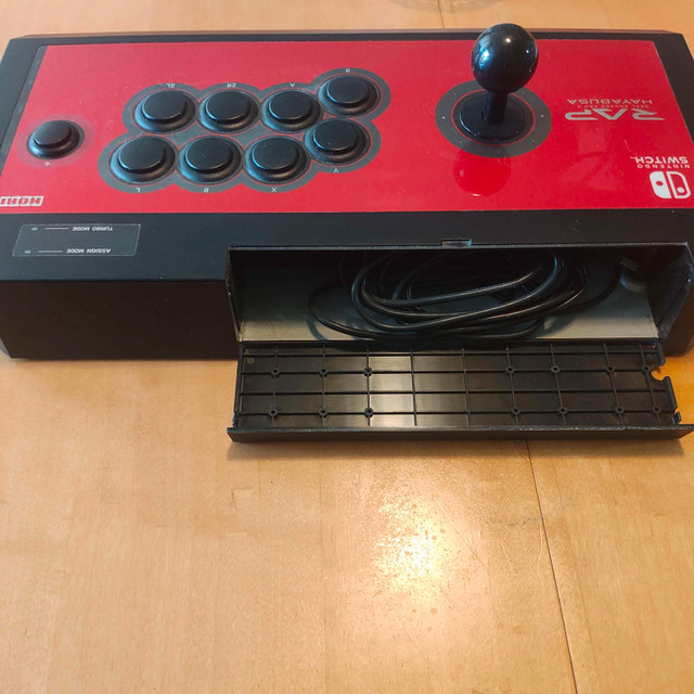 🎮 HORI Real Arcade Pro V HAYABUSA – PC & Nintendo Switch 1 & 2 - photo 3