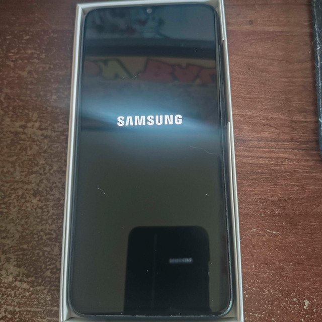 Samsung Galaxy A70 – Great Condition, Unlocked - photo 5