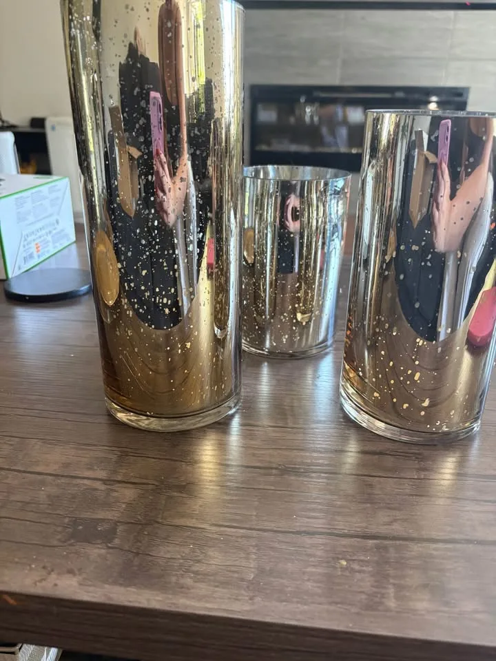 Three Tier Centre Pieces image indicator(2)