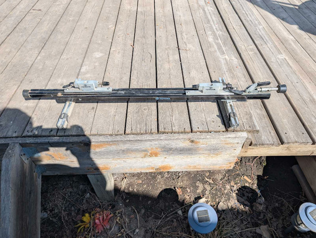 Toyota Tacoma bed mount bicycle rack