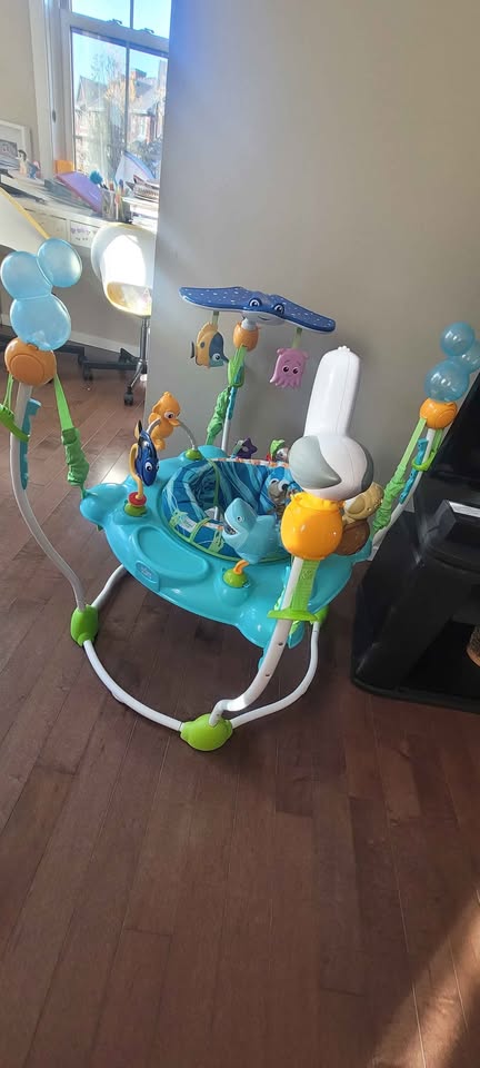 Baby Jumper Activity Center – Finding Nemo Theme - photo 3