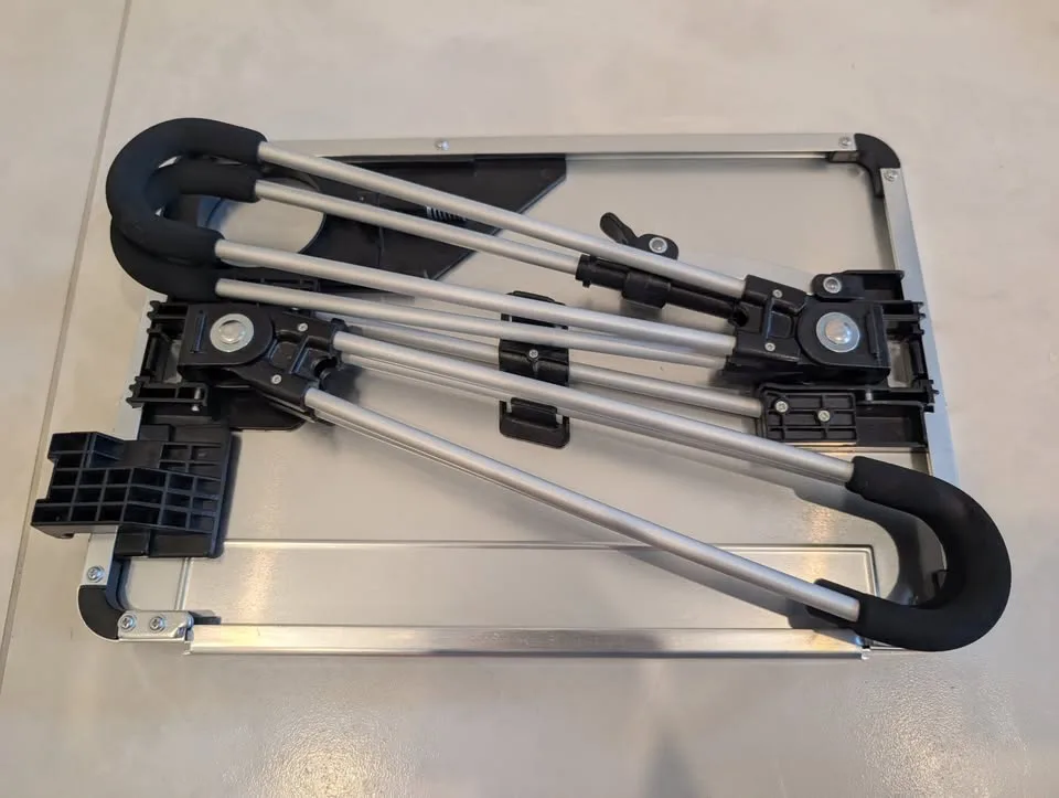 Bluejays folding laptop table image indicator(8)