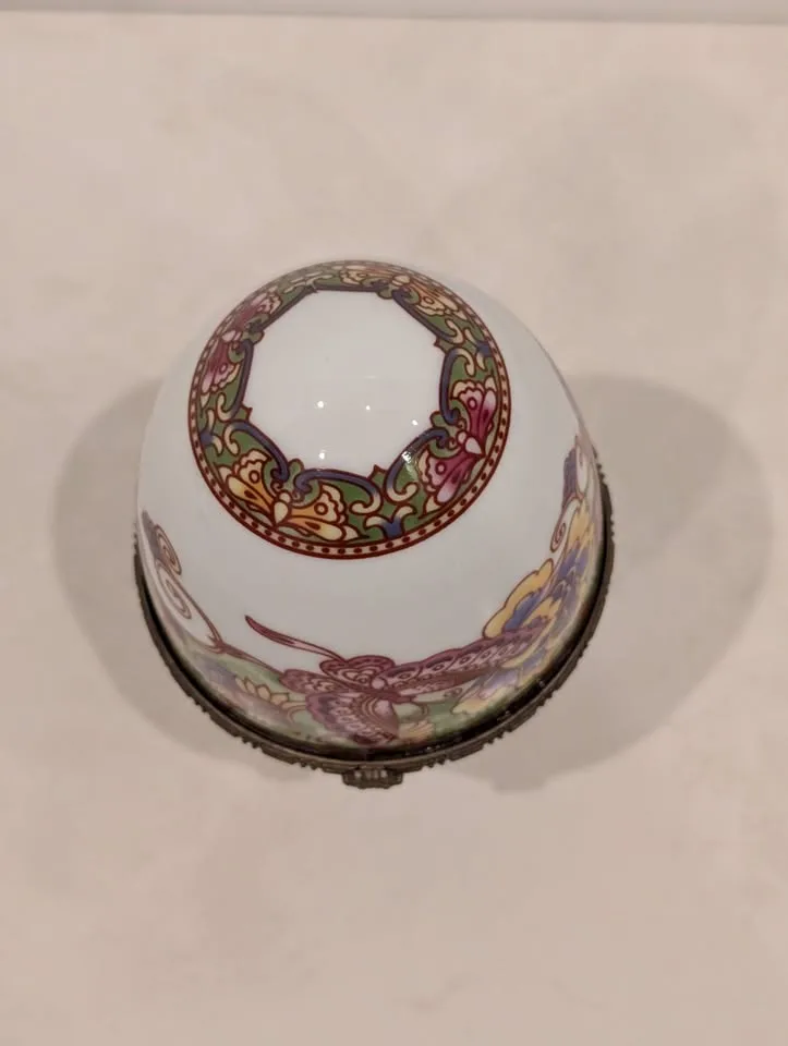 Limoges Hand Painted Egg France Trinket Box Butterflies image indicator(2)