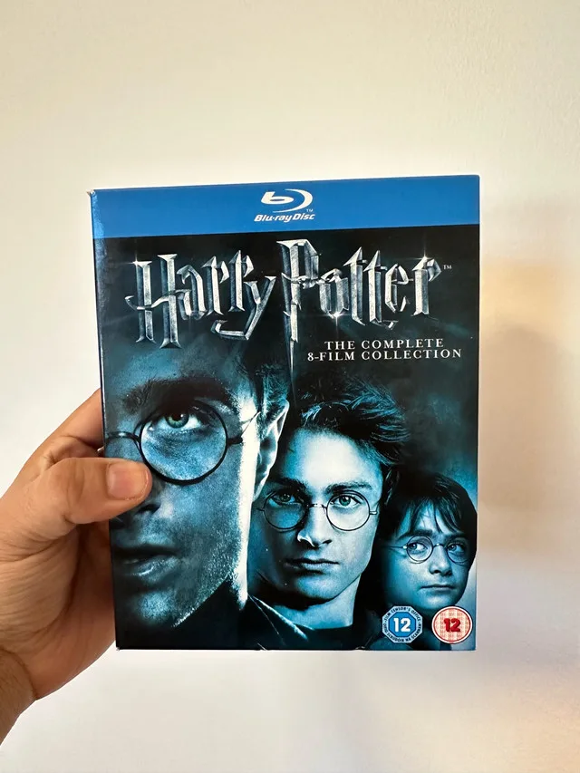 Harry Potter Blu-ray Box set - 8 film collection thumbnail