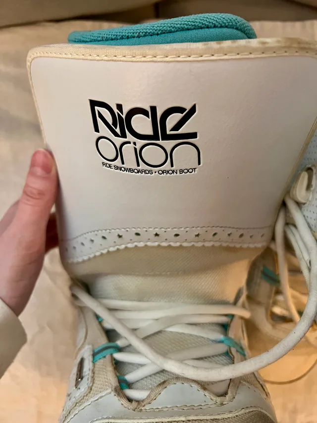 Snowboard bundle image indicator(4)