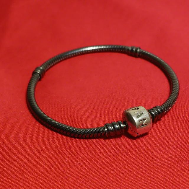 Pandora Bracelet thumbnail