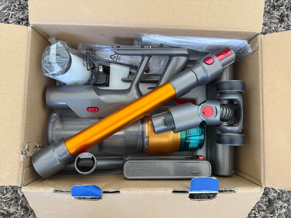 Cordless 600W Stick Vacuum - photo 4