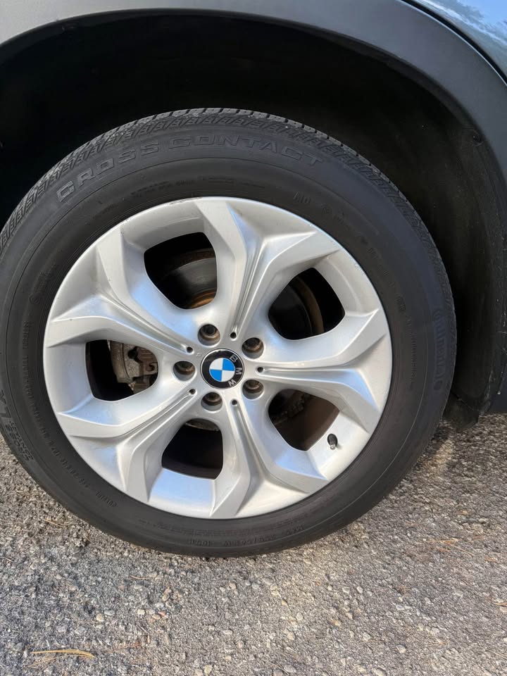 OEM 19” BMW X5 Rims on Pirelli All Season Tires - photo 2