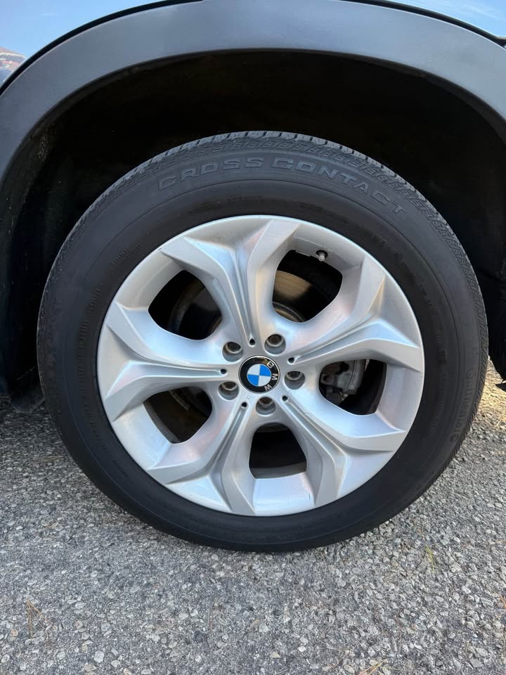 OEM 19” BMW X5 Rims on Pirelli All Season Tires - photo 5