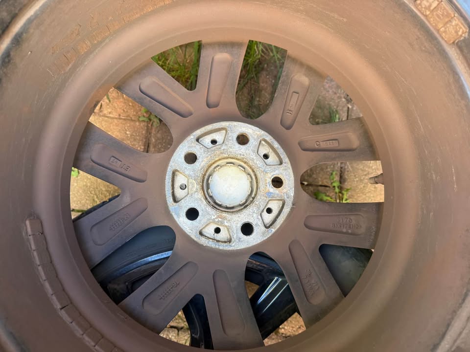 17” Mini-Cooper Countryman Rims Winter Tires - photo 5