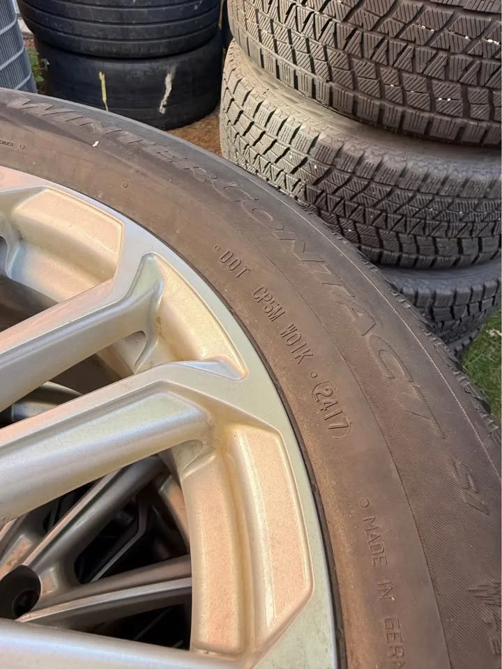 Set of 16” Toyota Camry Rims On Continental Winter Tires image indicator(4)