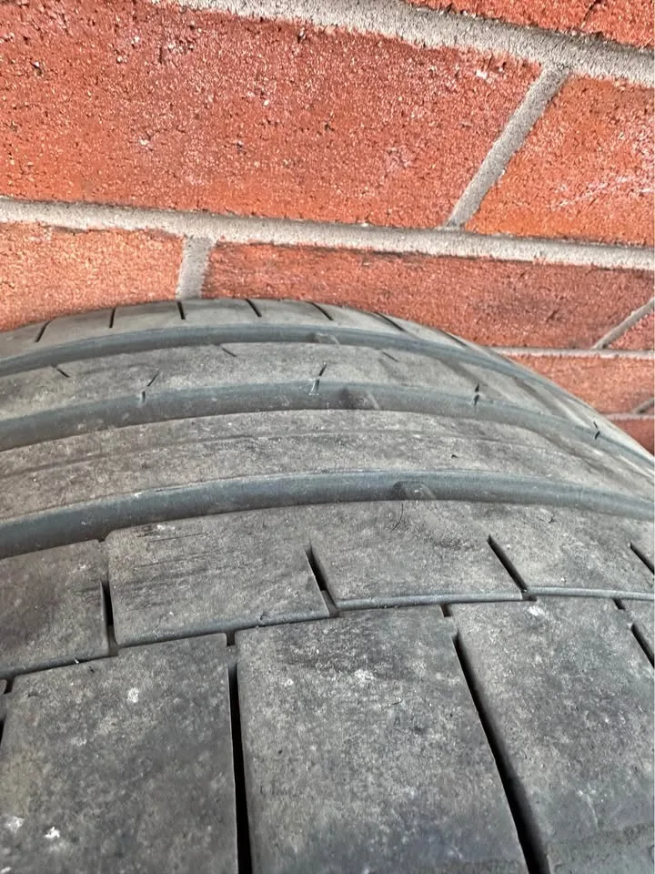 Set of OEM 20” Honda Type-R Rims on Continental Tires image indicator(8)