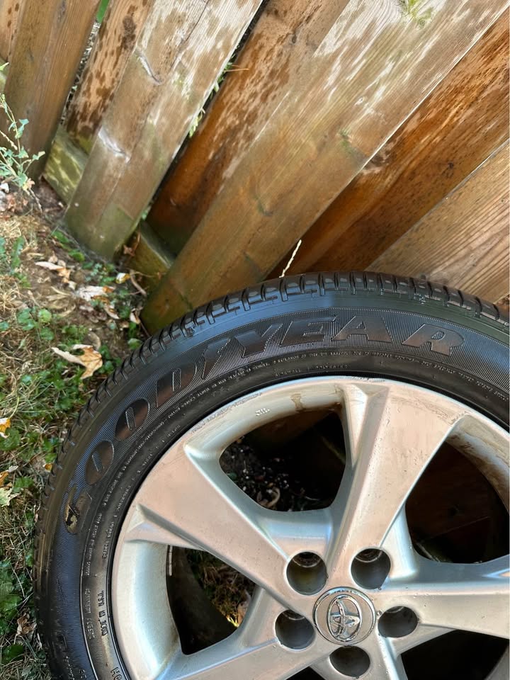 Set of OEM 16” Toyota Camry Rims On Goodyear All Season Tires - photo 3