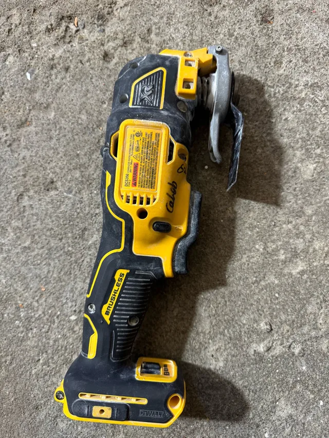 Dewalt Multi-Tool DCS356B thumbnail
