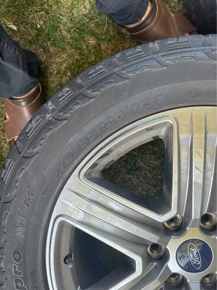 Set of OEM 20” Ford F150 Rims on Hankook All Terrain Tires image indicator(4)