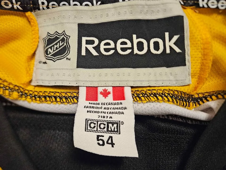 NWT Lucic Bruins Hockey Jersey! image indicator(3)