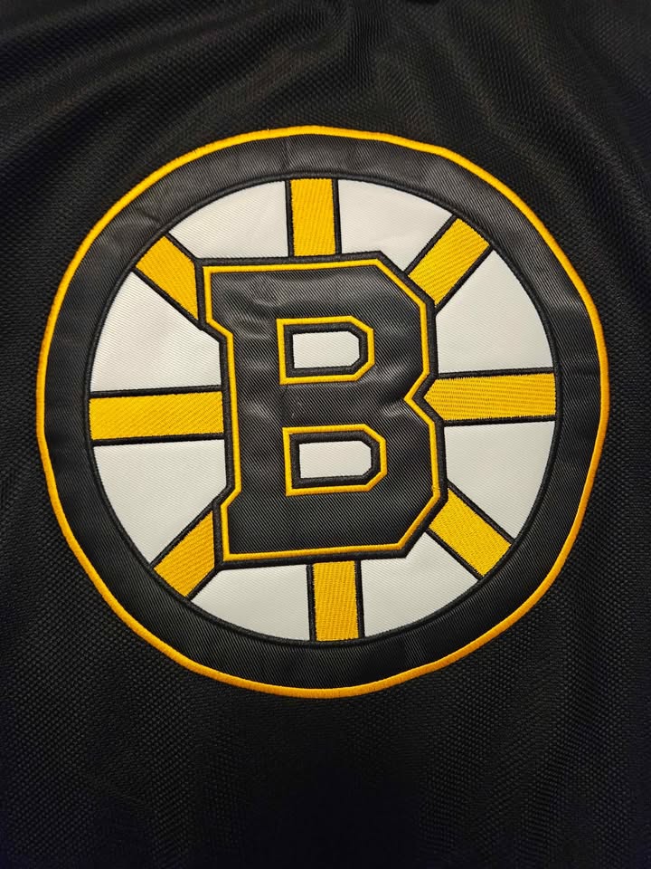 NWT Lucic Bruins Hockey Jersey! - photo 5