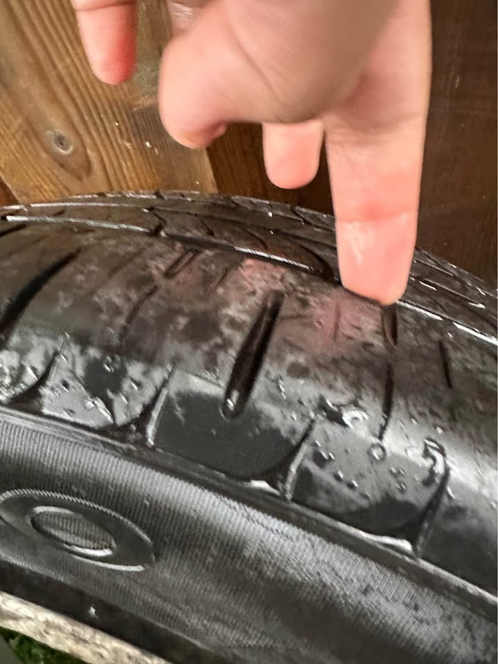 Set of OEM 20” Mercedes GLK On Pirelli All Season Tires - photo 5