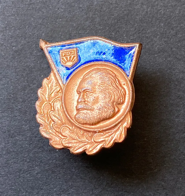 Vintage DDR East Germany FDJ Lapel Pin K. Marx thumbnail