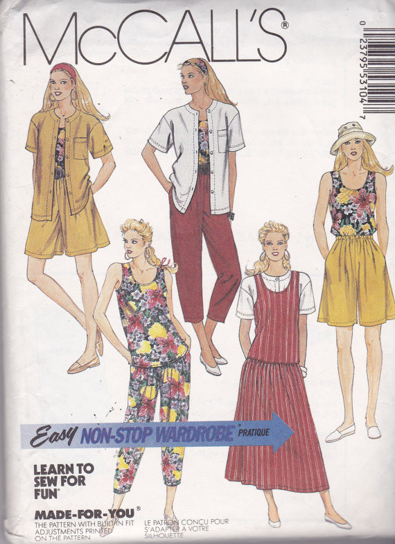 Vintage Sewing Patterns: McCall's & Simplicity - photo 2