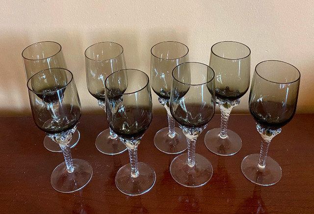 8 Vintage Cocktail Liquor Twisted Stem Smoked Glass Sasaki style - photo 2