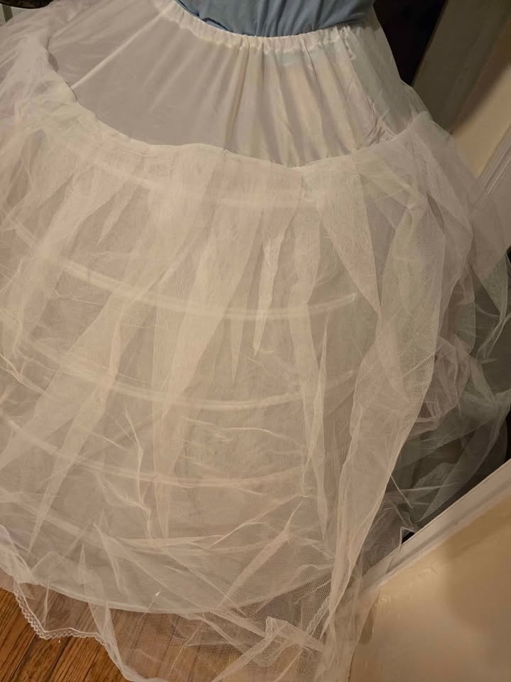 Falda de seis aros para quinceañera/six-hoop underskirt - photo 2