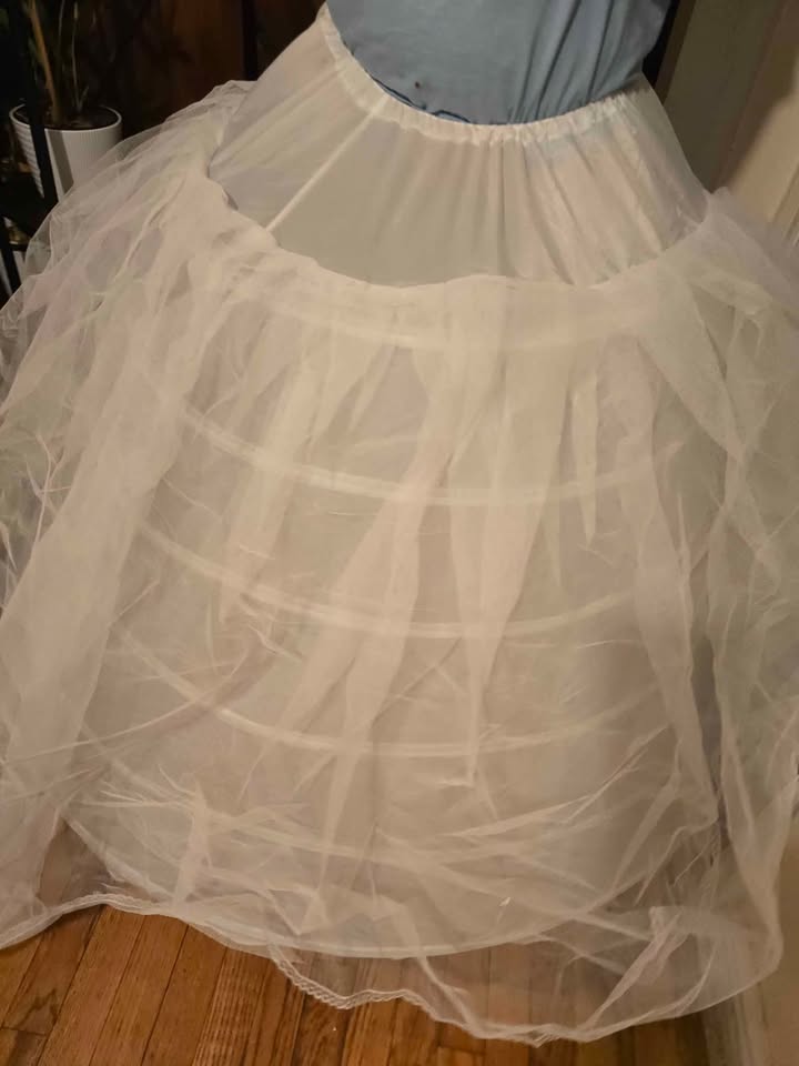 Falda de seis aros para quinceañera/six-hoop underskirt - photo 3