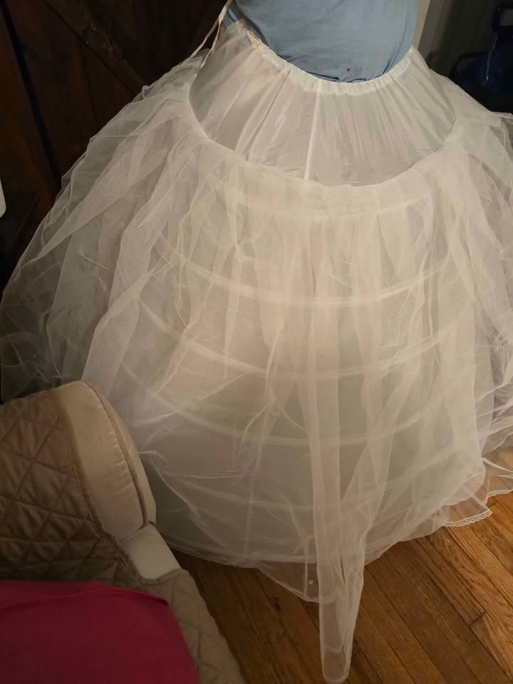 Falda de seis aros para quinceañera/six-hoop underskirt - photo 5