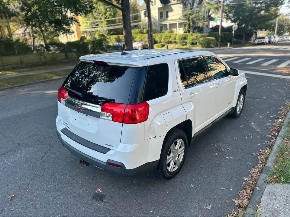 2014 GMC Terrain · SLE Sport Utility 4D image indicator(8)