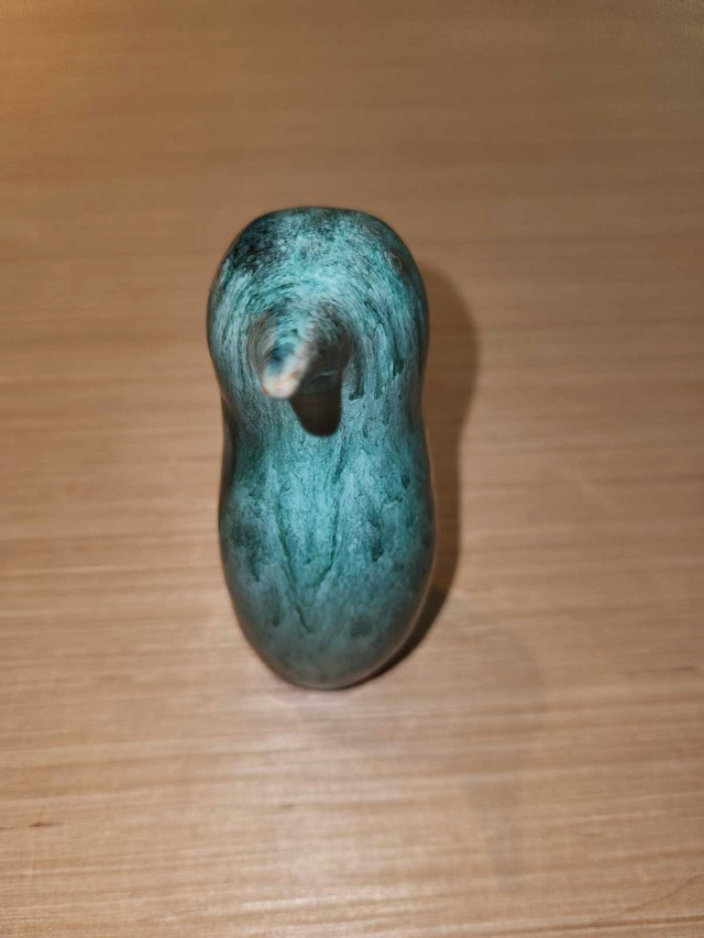Blue Mountain Pottery Penguin - photo 2