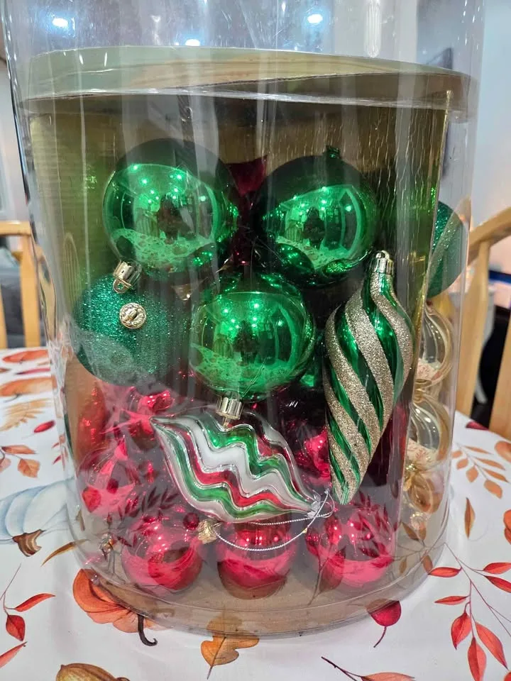 Christmas ornaments thumbnail