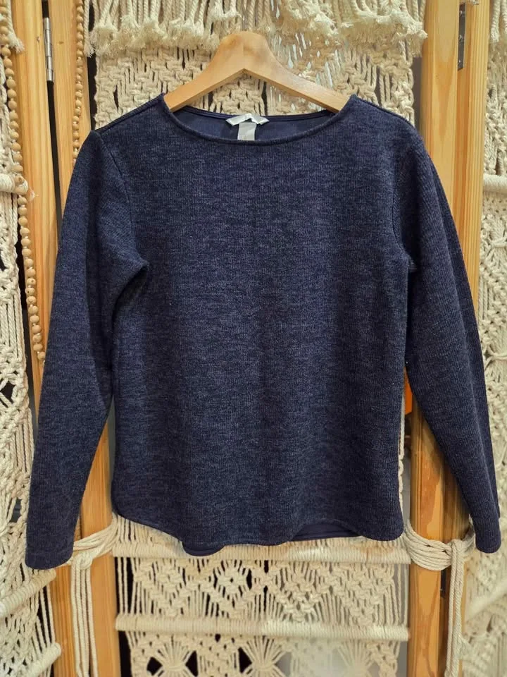 Clothing sale! image indicator(9)