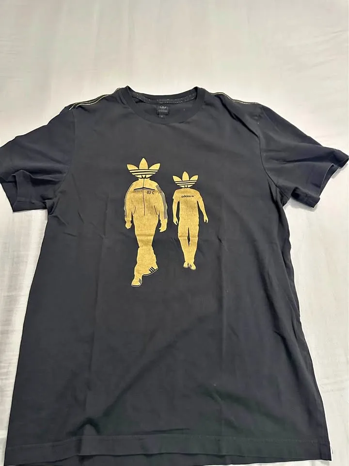 Adidas Trefoil Heads Tee Mens Size Medium Used Like New $25 thumbnail