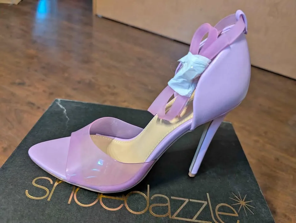 Purple lilac stiletto heels thumbnail