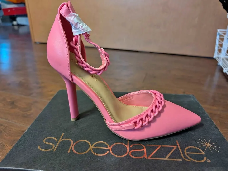 Pink stiletto pumps thumbnail