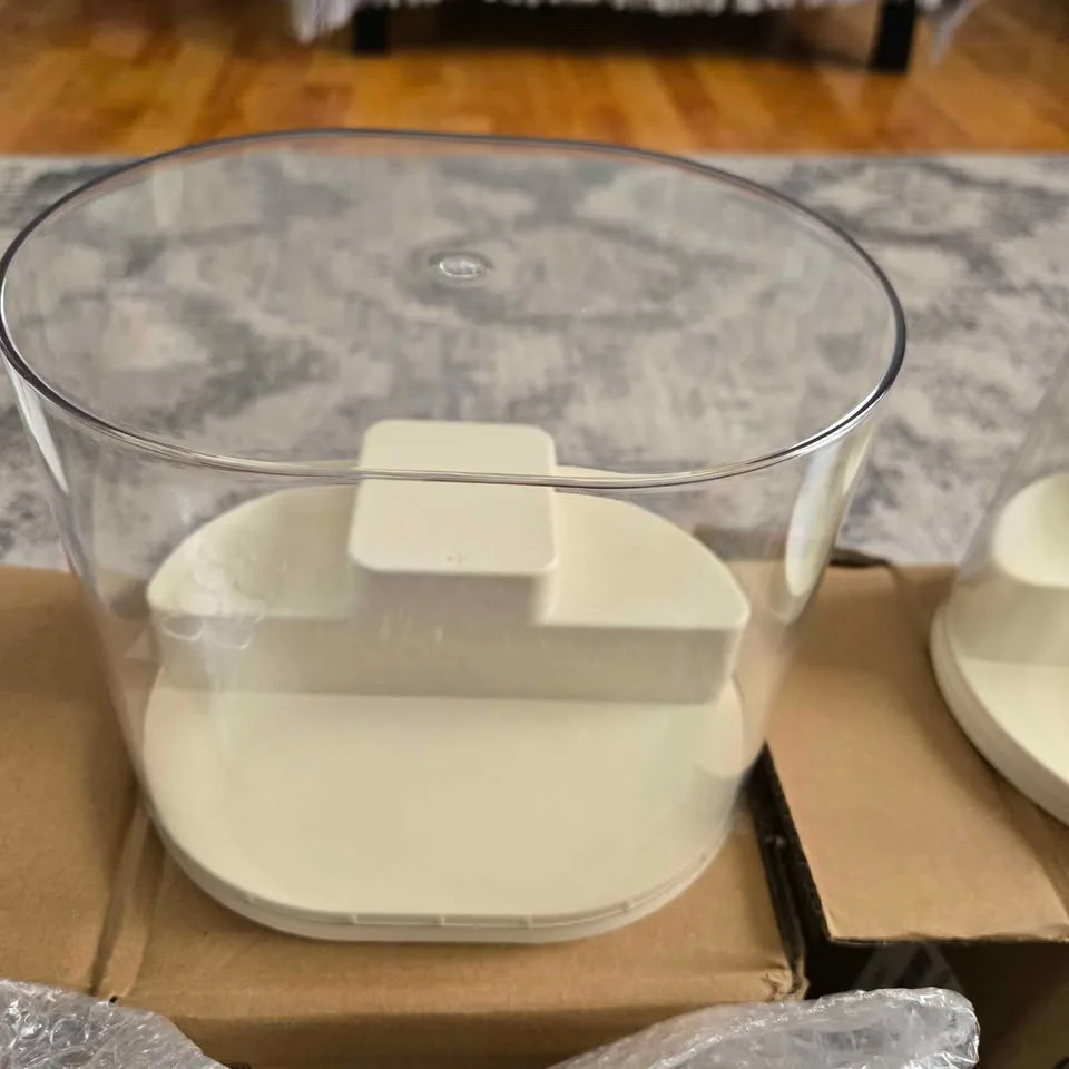 AOWIS Transparent Doll Display Box image indicator(2)