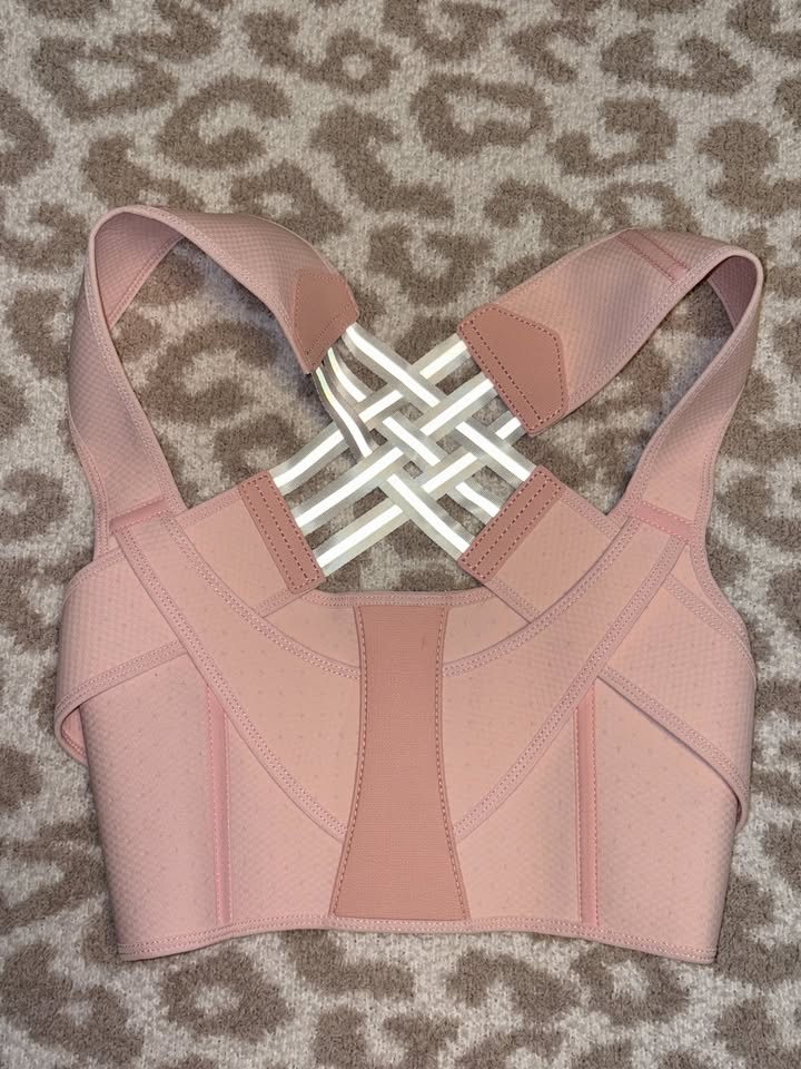 Women's Small/XS Back Brace/Posture Corrector - photo 4