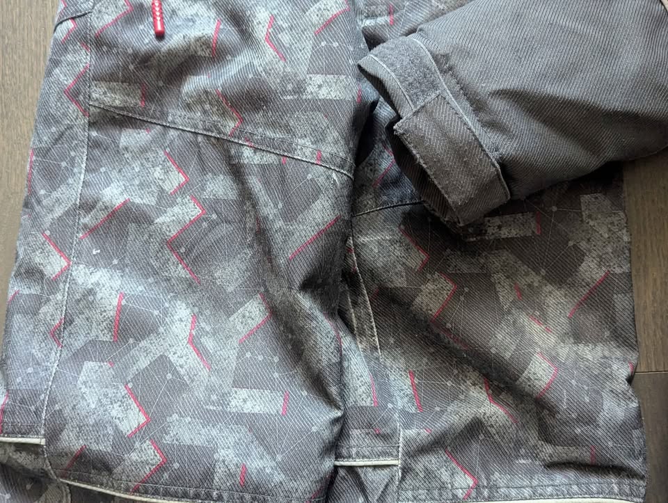 Size 4T snowsuit boys - photo 3