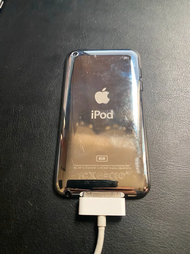 Selling iPod touch 4th generation image indicator(2)