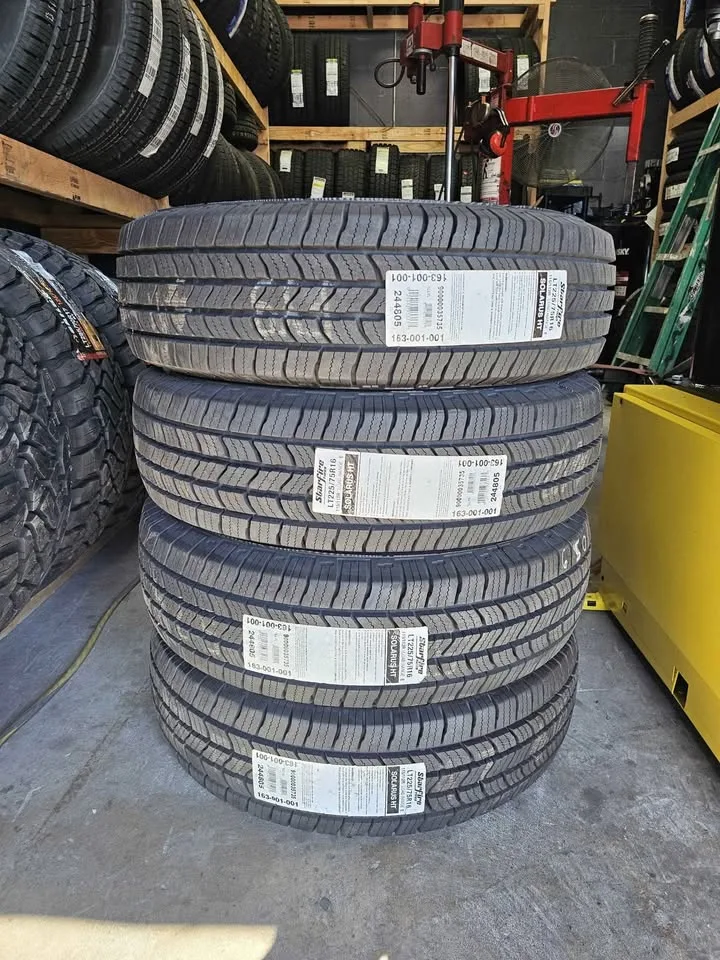 225-75-LT16 New Tires Starfire HT image indicator(7)