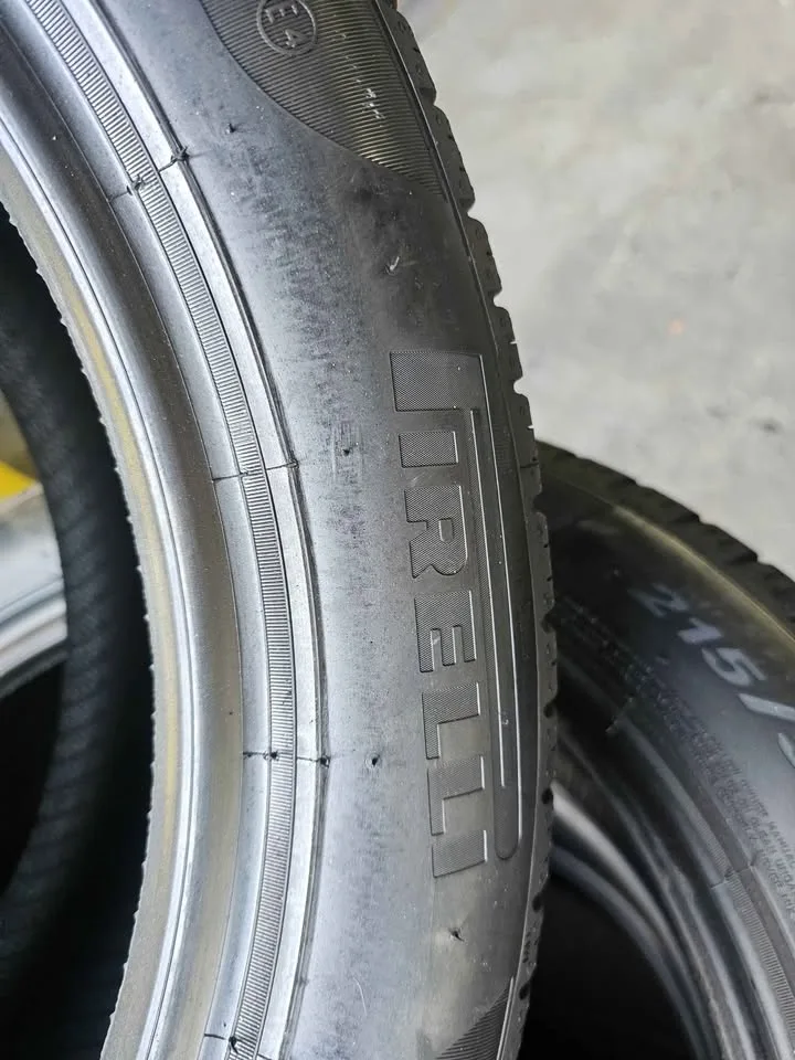 215-55-R17 Llantas nuevas Pirelli All Season image indicator(5)